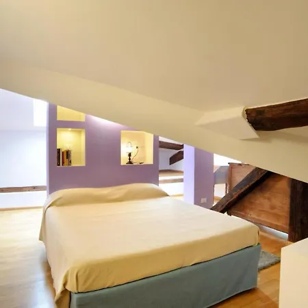 Sm Hospitality Santo Stefano Bed & Breakfast